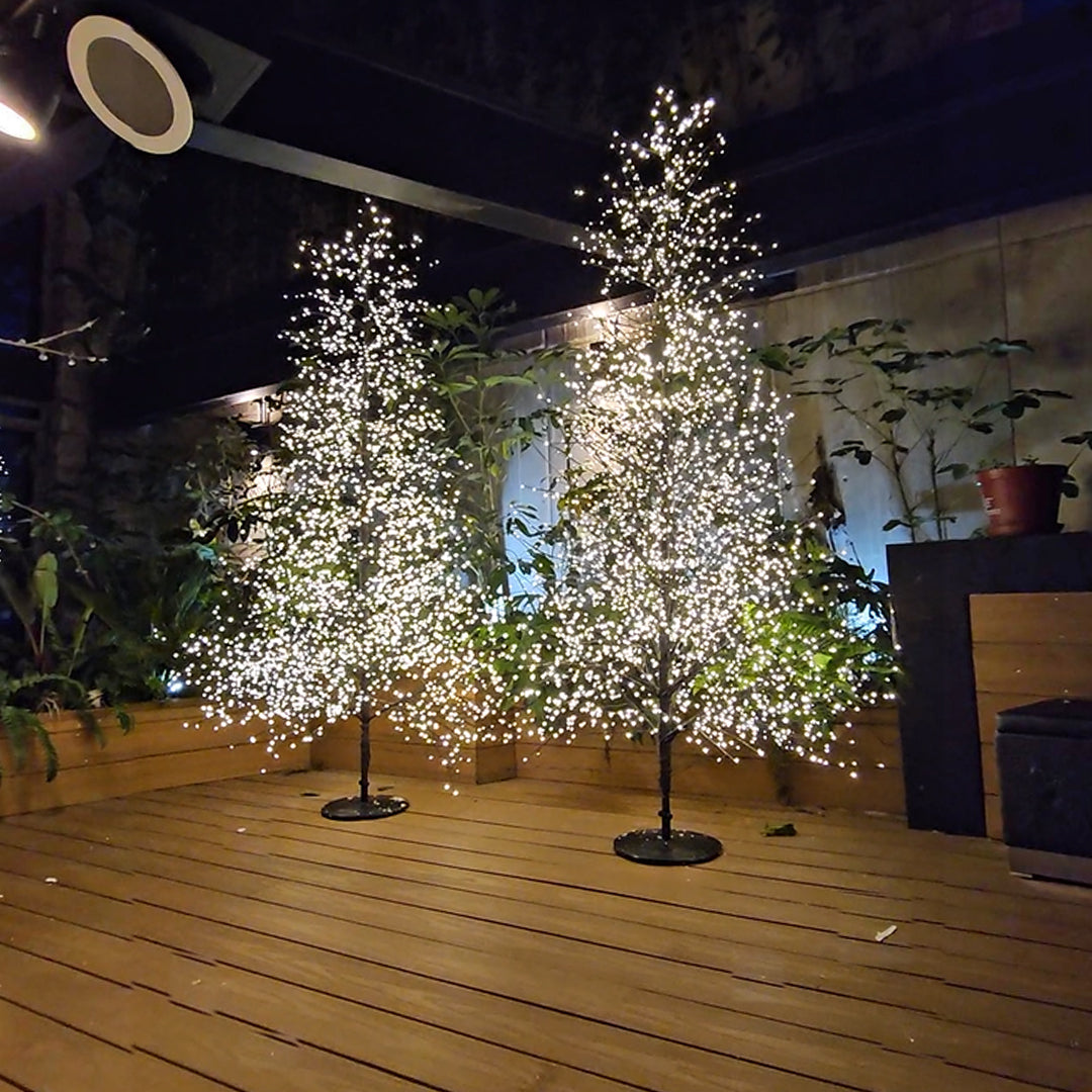 Árbol 2690 luces blancas cálidas, adaptador UL IP44, base de resina, 5m cable 210cm Negro 1U/U
