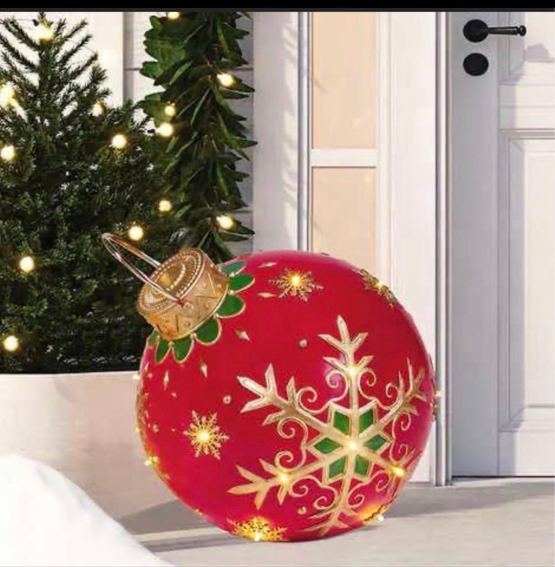 ESFERA ROJO CON DORADO  DE RESINA CON LUZ LED 62 CM