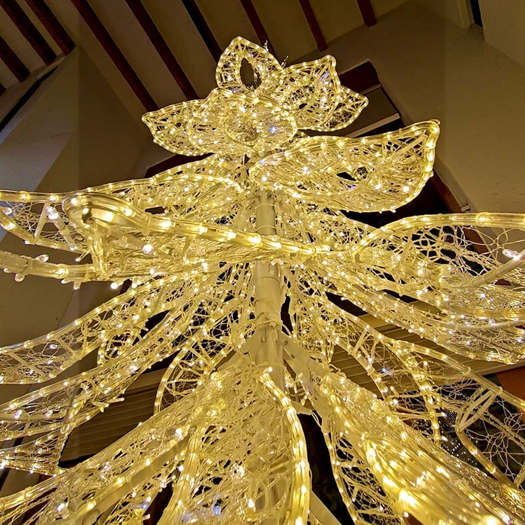 CHRISTMAS TREE CON LUZ LED Color: 1485L Warm white with 10% flash LEDIndoor & Outdoor UseUV resistance, 100% waterproofItem Voltage: 24V DC IP65