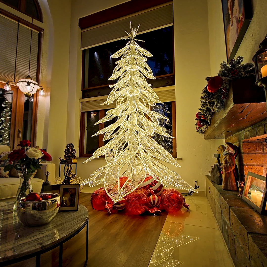 CHRISTMAS TREE CON LUZ LED
Color:  2235L Warm white with 10% flash LED
Indoor & Outdoor Use
UV resistance, 100% waterproof
Item Voltage: 24V DC IP65