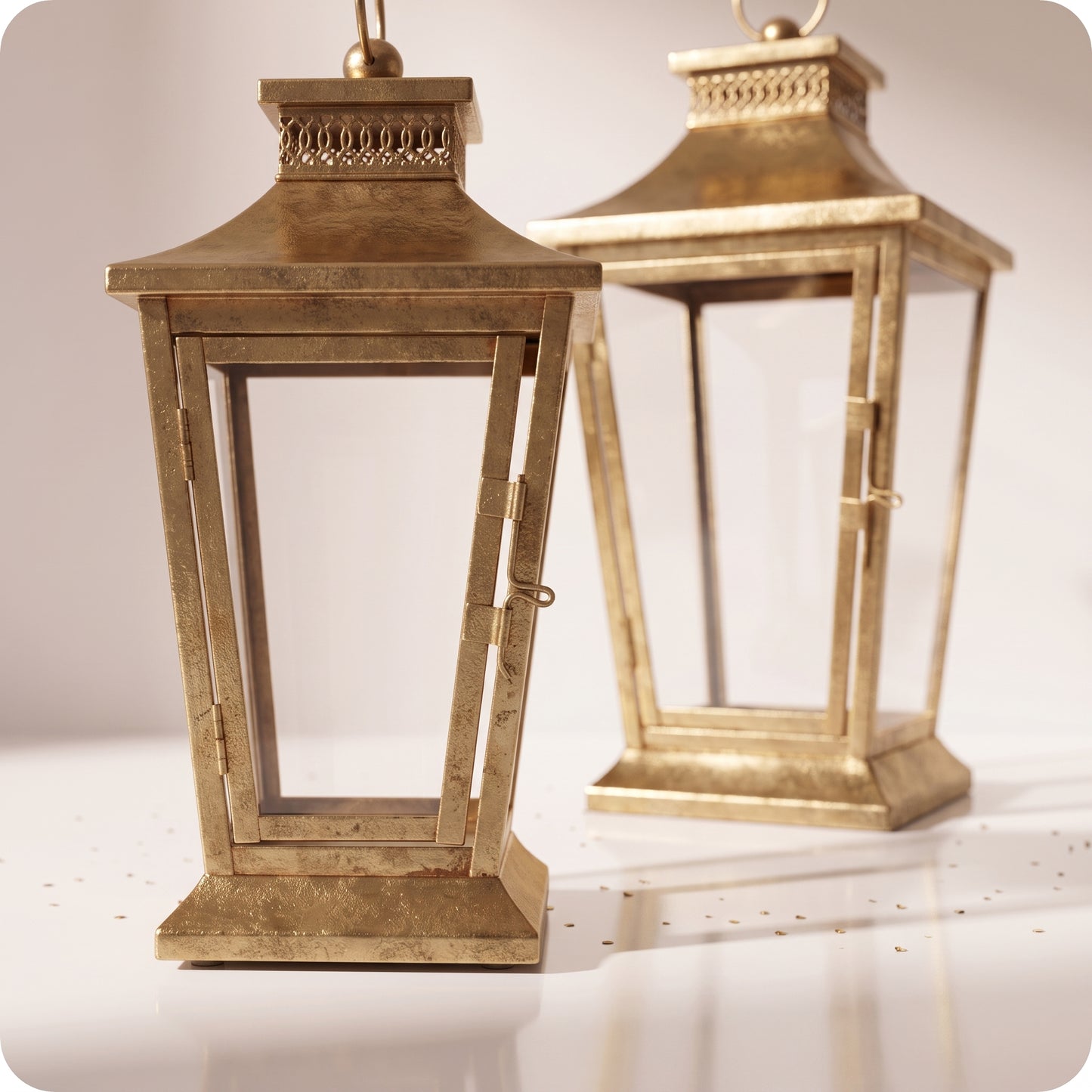 Candelabros rectangulares con cristal dorados
