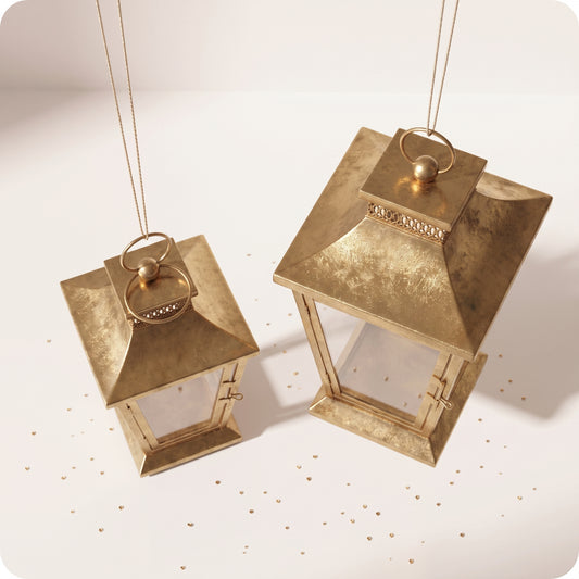 Candelabros rectangulares con cristal dorados
