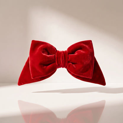 Moño rojo, 18 x 10 cm.
