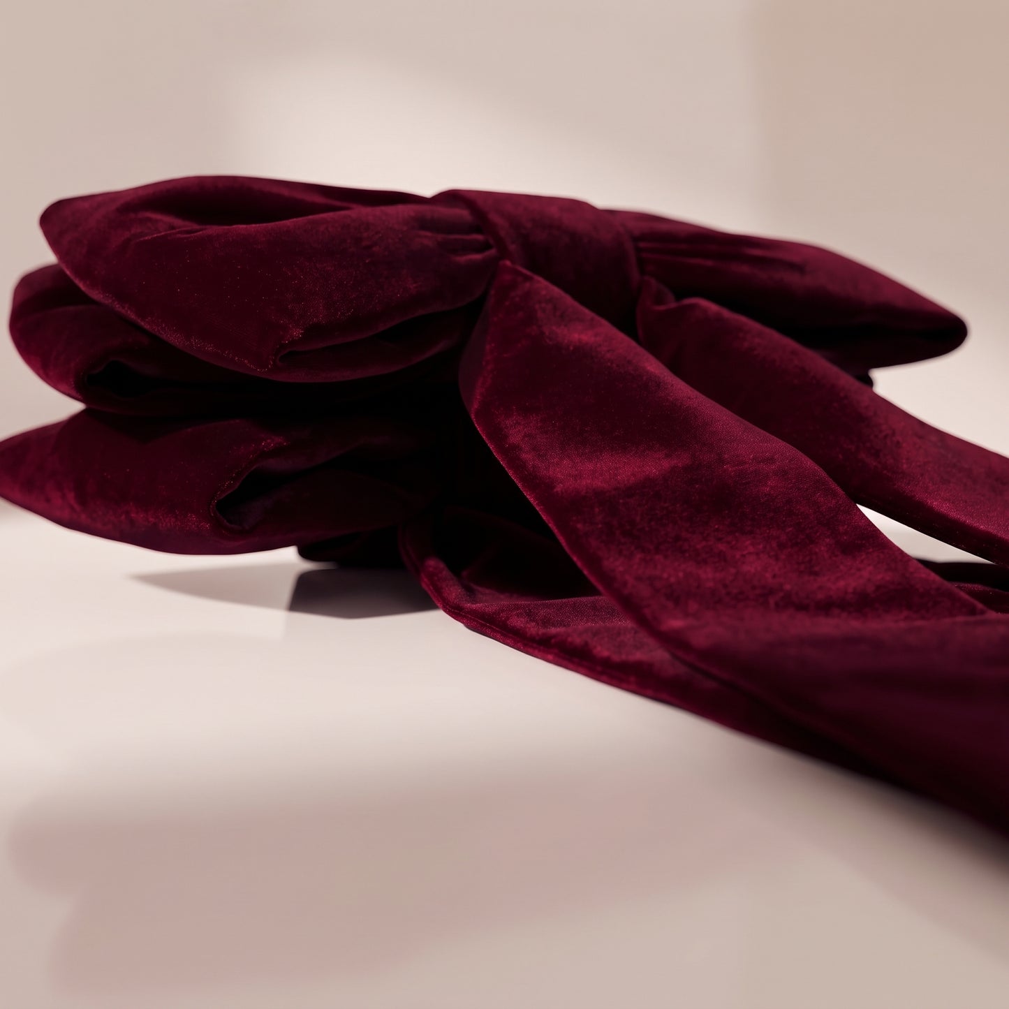 Moño burgundy doble para puerta, 1.70 x 80 cm.