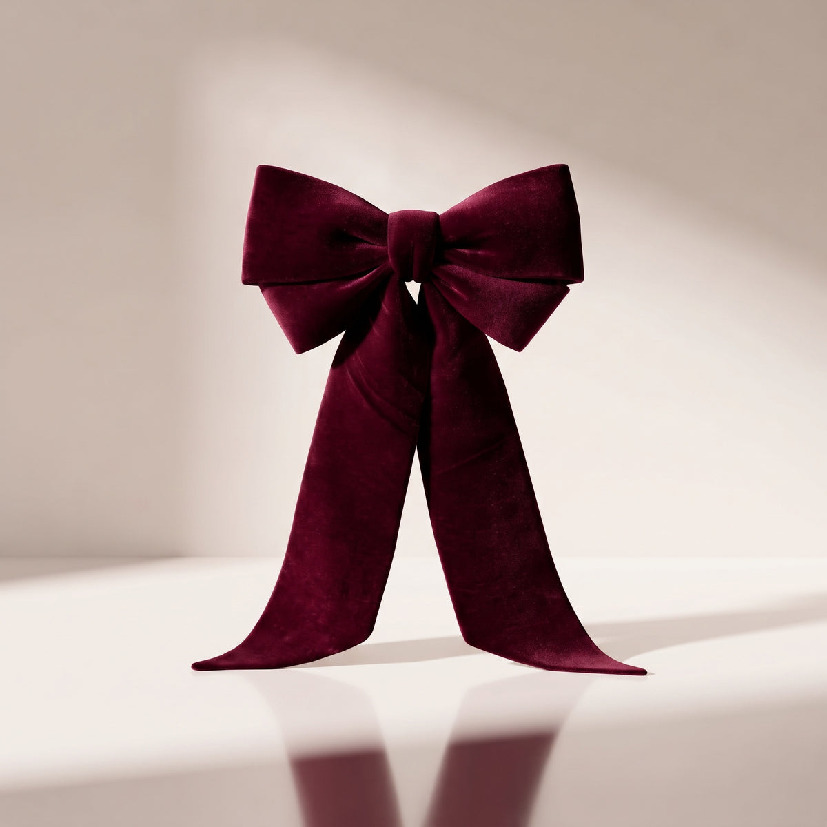 Moño burgundy de terciopelo, 1.60 x 75 cm.