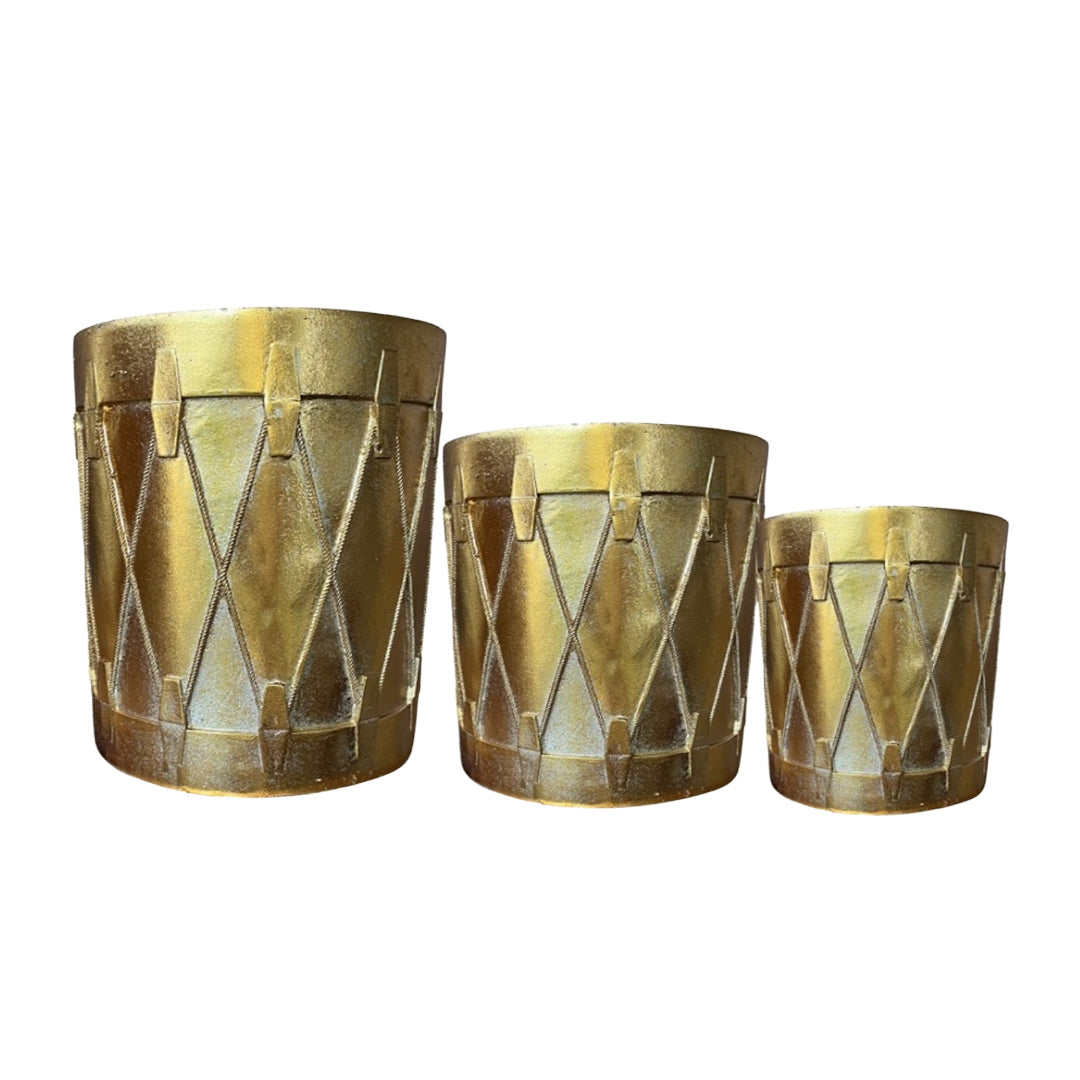 SET DE TAMBORES DORADOS, H25/35/45cm,
Double used as stand and pots.