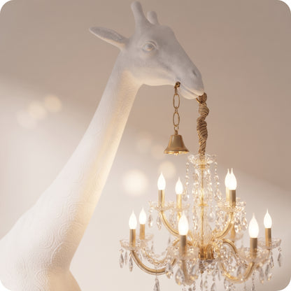 Jirafa con candelabro grande