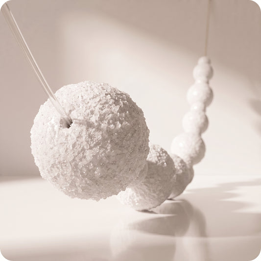 Guirnalda snowball de esferas pequeñas y grandes