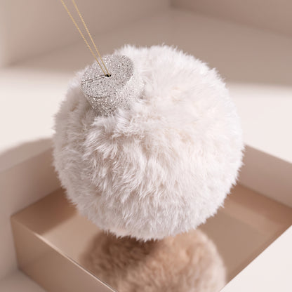 Esfera de pelo blanca esponjada