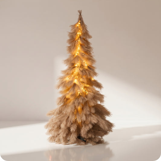 Árbol dorado con luces LED en el tronco