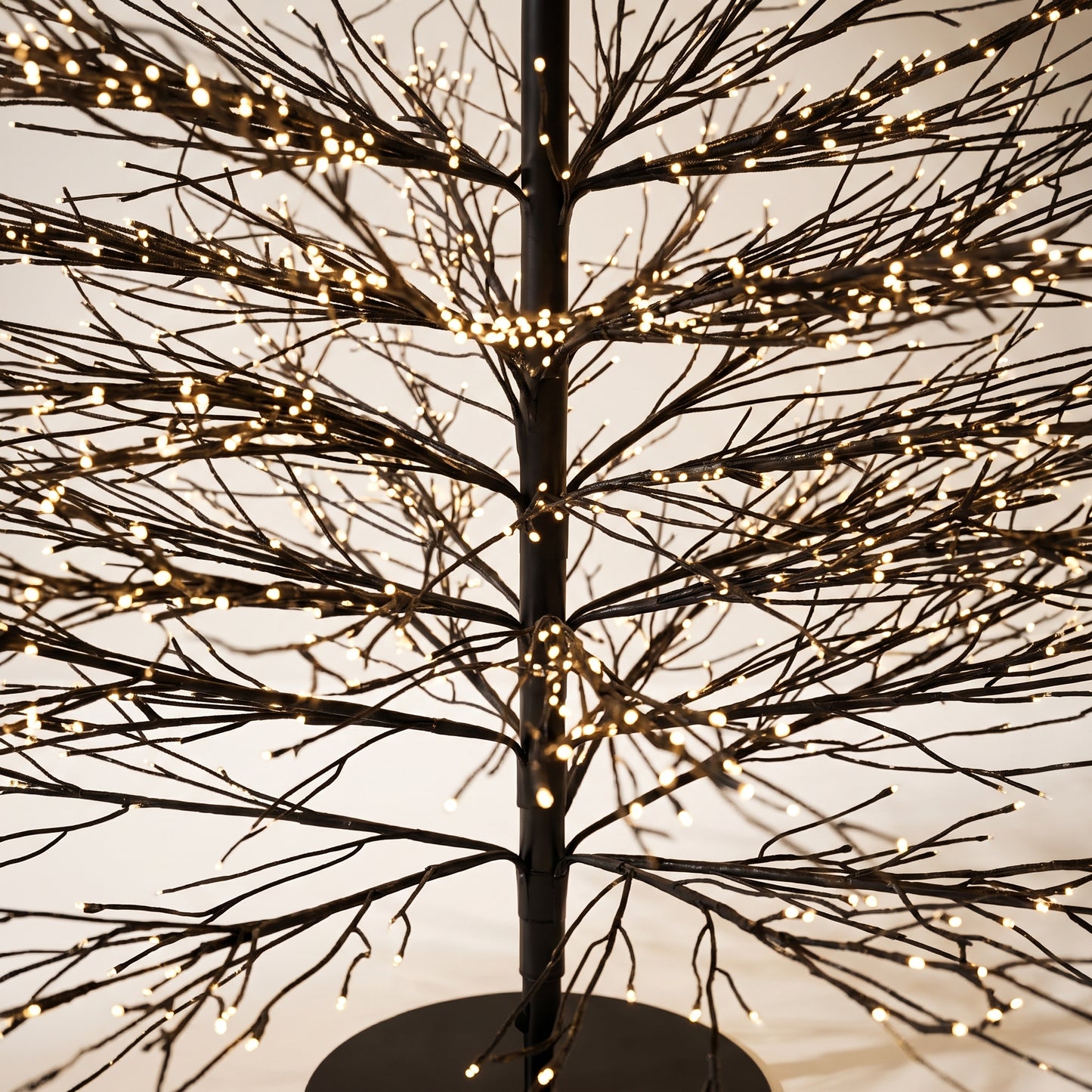 Árbol negro de puntos negro con luz calida 240 cm